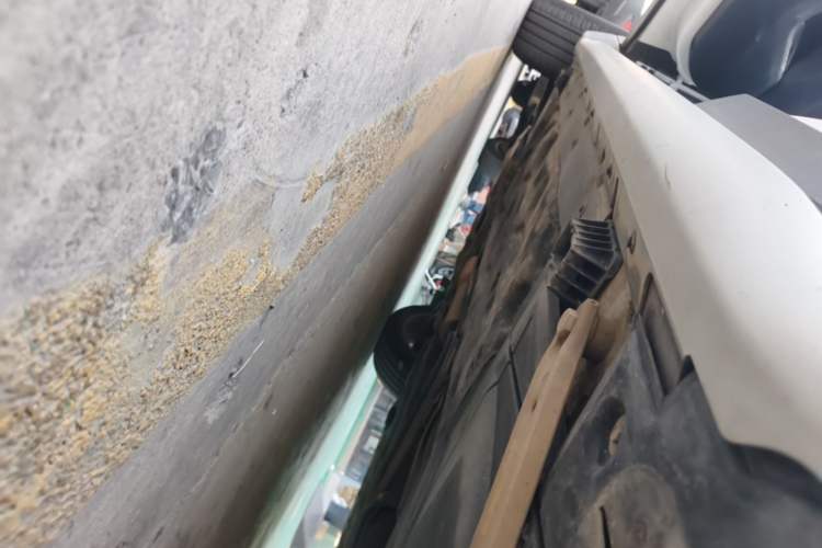 Used BMW X1 2019 sDrive18Li Premium Edition Left Side Sill