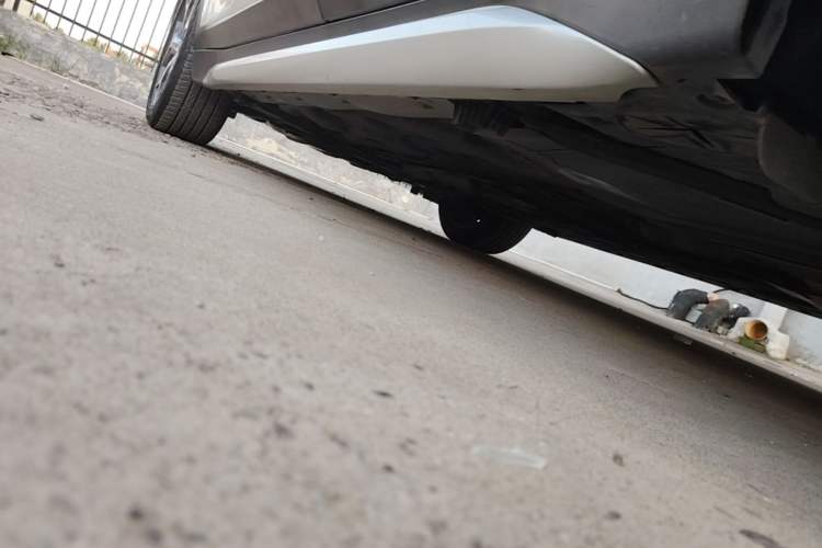Used BMW X1 2019 sDrive18Li Premium Edition Left Side Sill
