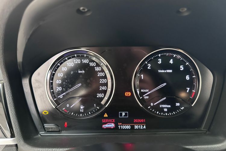 Used BMW X1 2019 sDrive18Li Premium Edition Odometer Close Up