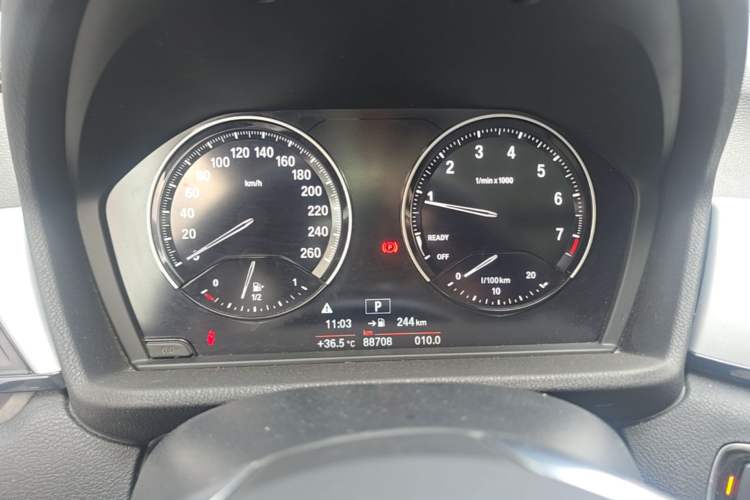 Used BMW X1 2019 sDrive20Li Leading Model Odometer Close Up
