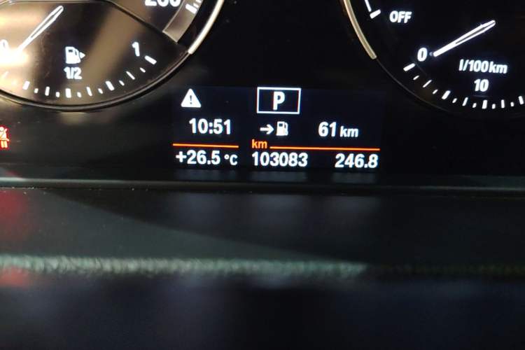 Used BMW X1 2019 sDrive18Li Premium Edition Odometer Close Up