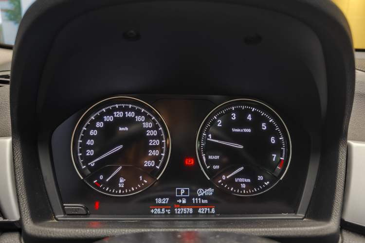 Used BMW X1 2019 sDrive18Li Fashion Model Odometer Close Up