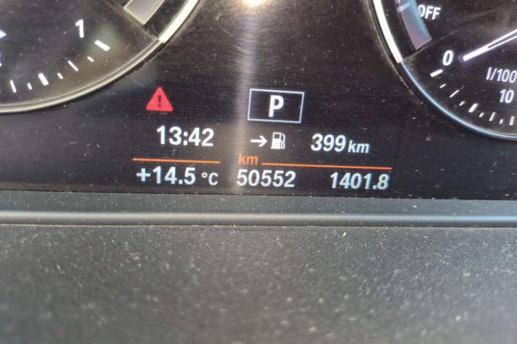 Used BMW X1 2019 sDrive18Li Premium Edition Odometer Close Up