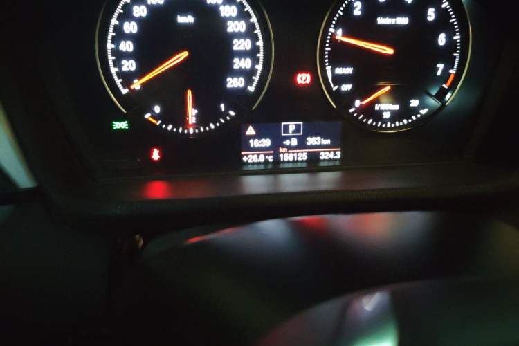 Used BMW X1 2019 sDrive18Li Fashion Model Odometer Close Up