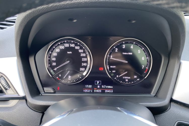 Used BMW X1 2019 sDrive18Li Fashion Model Odometer Close Up