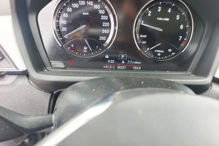 Used BMW X1 2019 sDrive18Li Fashion Model Odometer Close Up