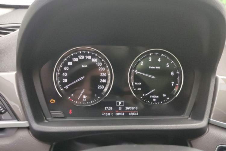 Used BMW X1 2019 sDrive18Li Premium Edition Odometer Close Up