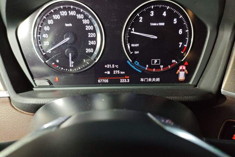 Used BMW X1 2019 xDrive20Li Luxury Model Odometer Close Up