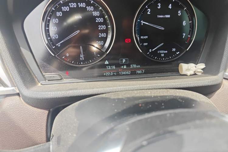Used BMW X1 2019 sDrive18Li Premium Edition Odometer Close Up