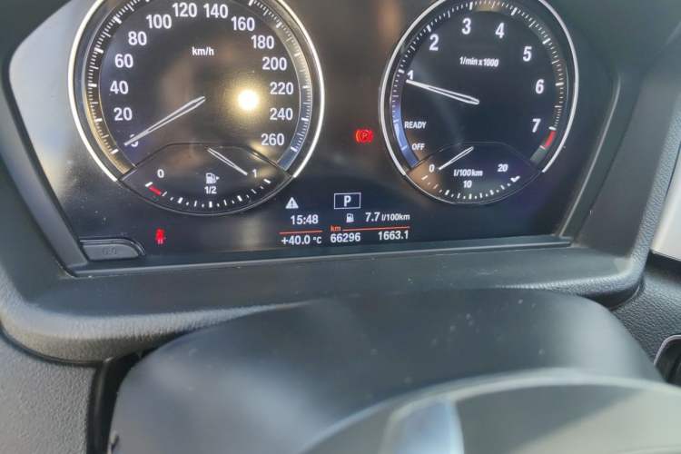 Used BMW X1 2019 sDrive18Li Fashion Model Odometer Close Up