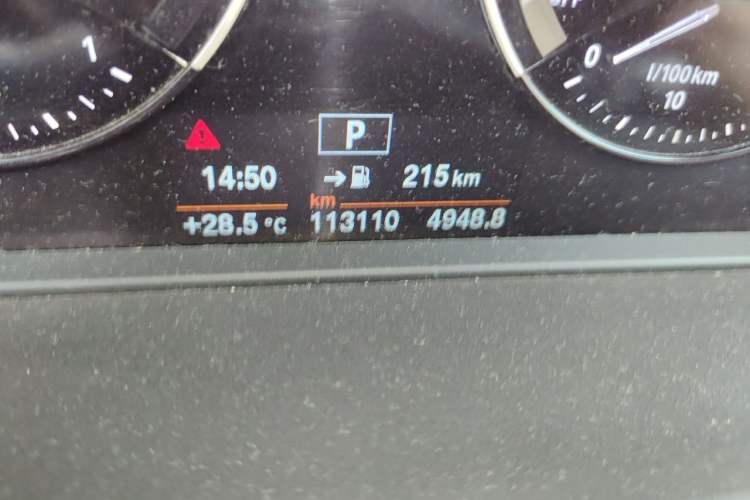 Used BMW X1 2019 sDrive18Li Premium Edition Odometer Close Up