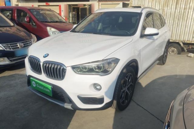 Ojetý BMW X1 2019 sDrive18Li Premium Edition