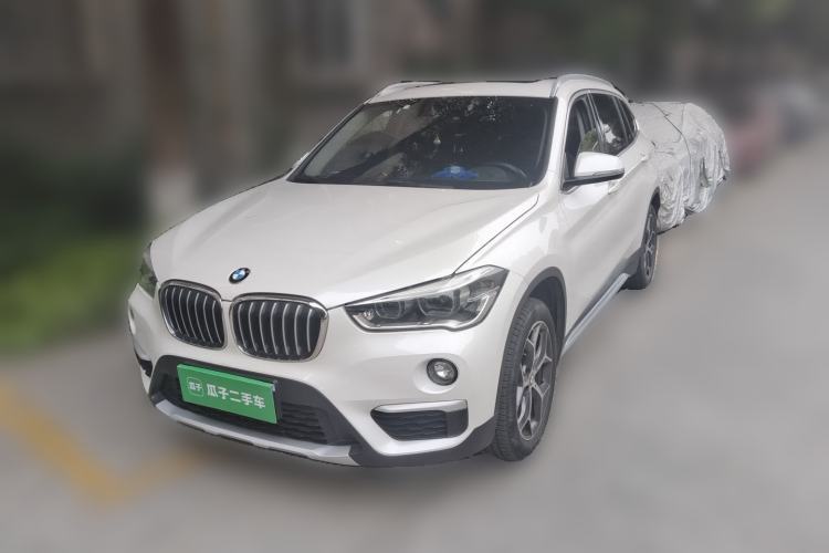 Used BMW X1 2019 xDrive20Li Luxury Model Guazi used car, China used car export, Used car for sale, Used cars, Cheapest cars for sale