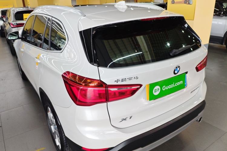 Used BMW X1 2019 sDrive20Li Leading Model Rear Left 45 Deg