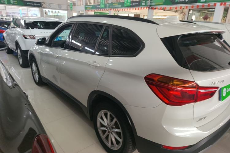 Used BMW X1 2019 sDrive18Li Fashion Model Rear Left 45 Deg