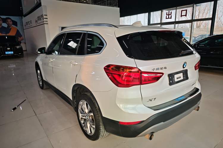 Used BMW X1 2019 sDrive20Li Leading Model Rear Left 45 Deg
