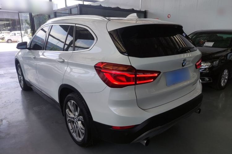 Used BMW X1 2019 sDrive20Li Leading Model Rear Left 45 Deg