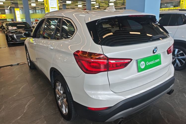 Used BMW X1 2019 sDrive20Li Leading Model Rear Left 45 Deg