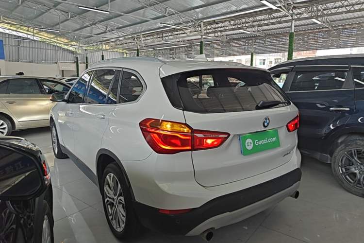 Used BMW X1 2019 sDrive20Li Leading Model Rear Left 45 Deg