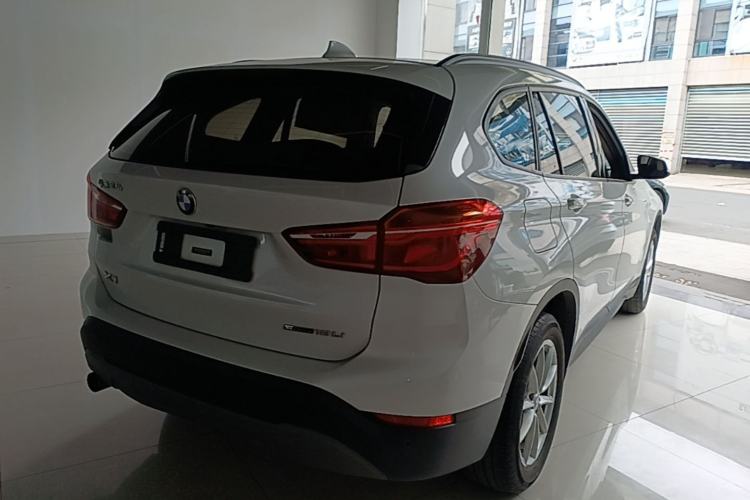 Used BMW X1 2019 sDrive18Li Fashion Model Rear Right 45 Deg