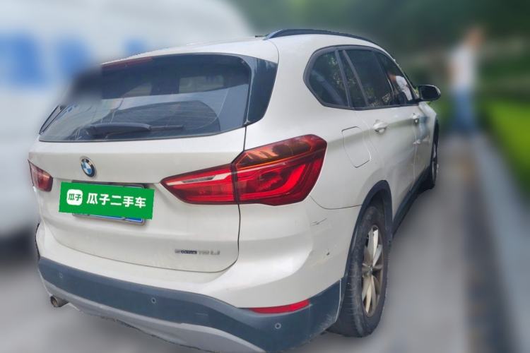 Used BMW X1 2019 sDrive18Li Fashion Model Rear Right 45 Deg