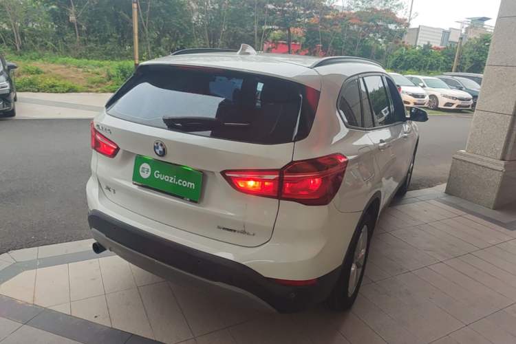 Used BMW X1 2019 sDrive18Li Fashion Model Rear Right 45 Deg