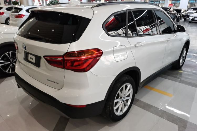 Used BMW X1 2019 sDrive18Li Fashion Model Rear Right 45 Deg