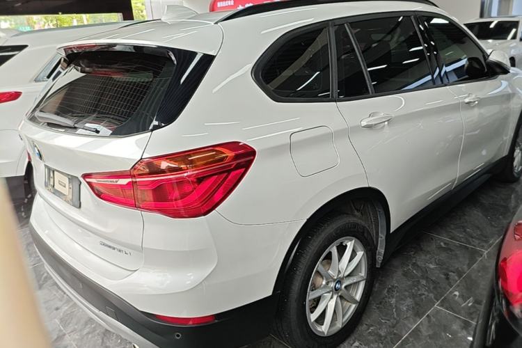 Used BMW X1 2019 sDrive18Li Fashion Model Rear Right 45 Deg