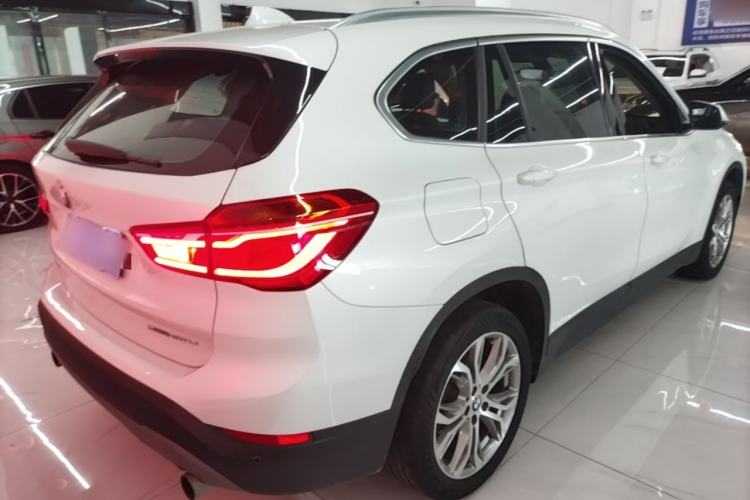 Used BMW X1 2019 sDrive20Li Leading Model Rear Right 45 Deg