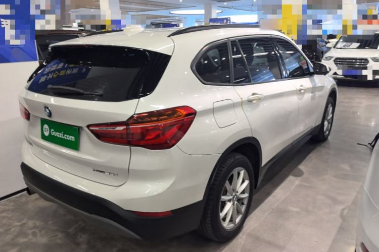 Used BMW X1 2019 sDrive18Li Fashion Model Rear Right 45 Deg