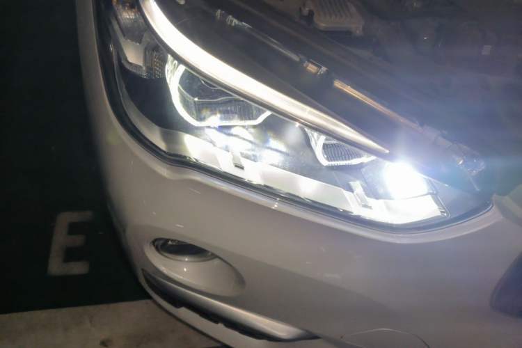 Used BMW X1 2019 sDrive18Li Premium Edition Right Front Headlight