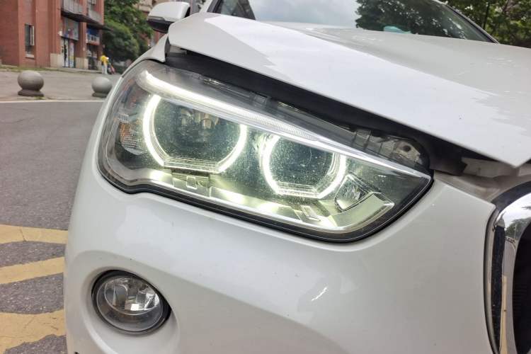 Used BMW X1 2019 sDrive18Li Premium Edition Right Front Headlight