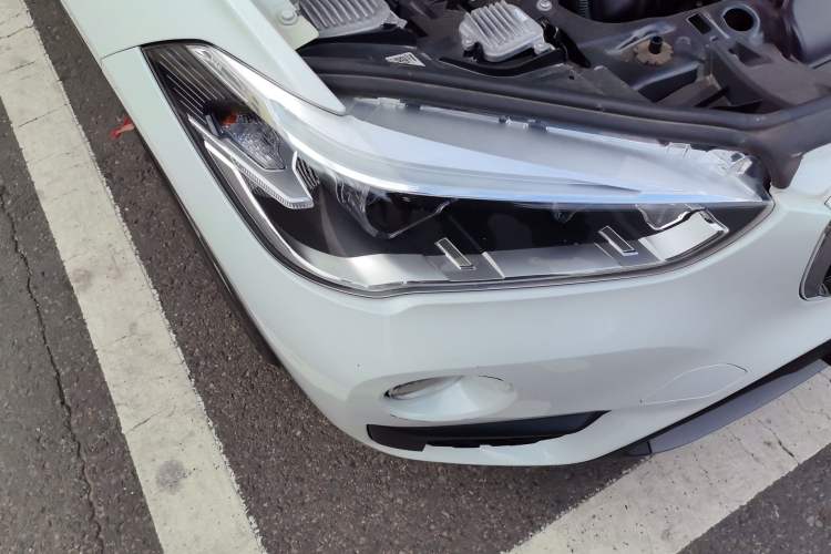Used BMW X1 2019 sDrive20Li Leading Model Right Front Headlight