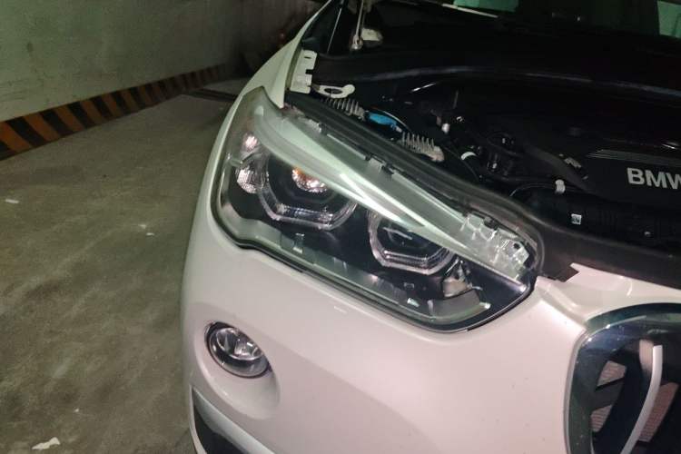 Used BMW X1 2019 xDrive20Li Luxury Model Right Front Headlight