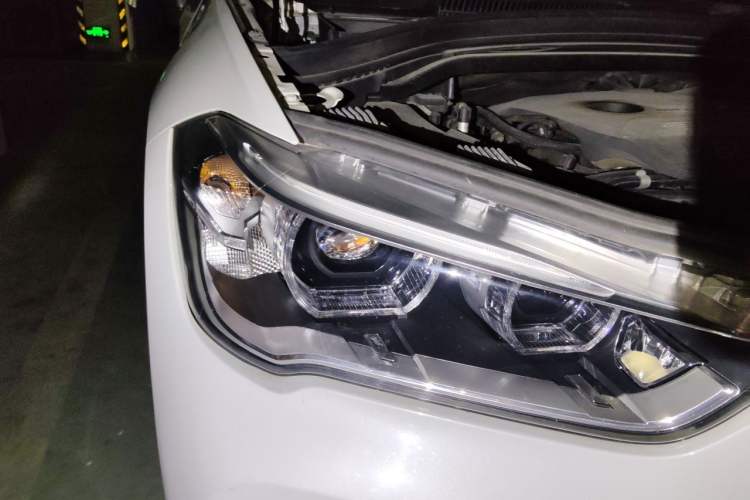Used BMW X1 2019 sDrive20Li Leading Model Right Front Headlight