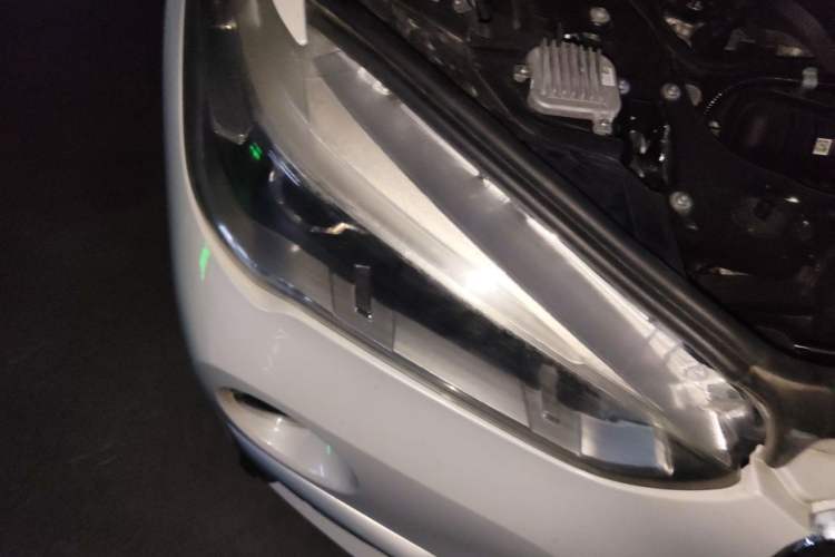Used BMW X1 2019 xDrive20Li Luxury Model Right Front Headlight