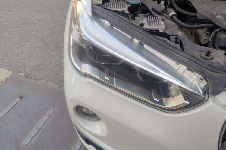 Used BMW X1 2019 sDrive18Li Premium Edition Right Front Headlight