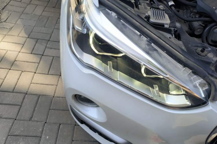 Used BMW X1 2019 sDrive18Li Premium Edition Right Front Headlight