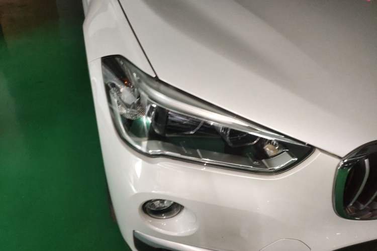 Used BMW X1 2019 xDrive20Li Luxury Model Right Front Headlight