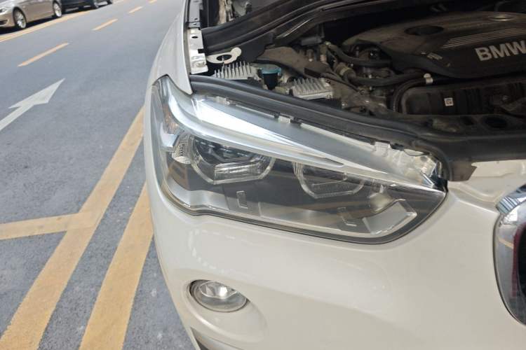 Used BMW X1 2019 xDrive20Li Luxury Model Right Front Headlight