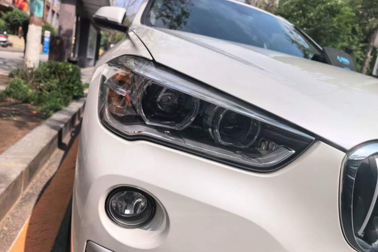Used BMW X1 2019 sDrive18Li Premium Edition Right Front Headlight