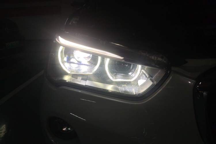 Used BMW X1 2019 sDrive18Li Premium Edition Right Front Headlight