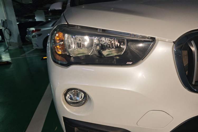 Used BMW X1 2019 sDrive18Li Fashion Model Right Front Headlight