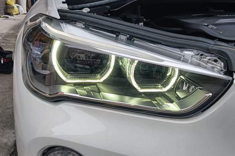 Used BMW X1 2019 sDrive18Li Premium Edition Right Front Headlight
