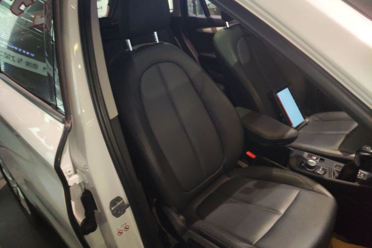 Used BMW X1 2019 sDrive18Li Fashion Model Right Front Seat