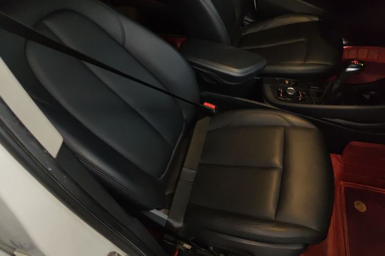 Used BMW X1 2019 sDrive18Li Fashion Model Right Front Seat
