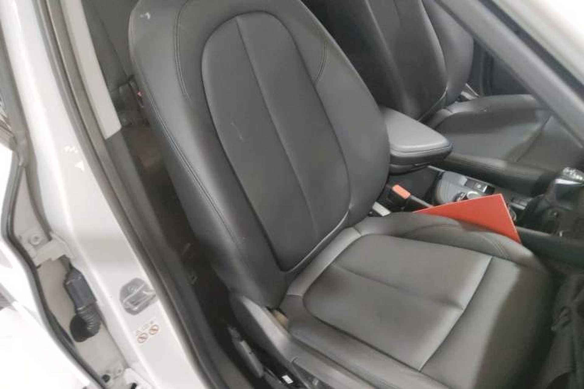 Used BMW X1 2019 sDrive18Li Fashion Model Right Front Seat