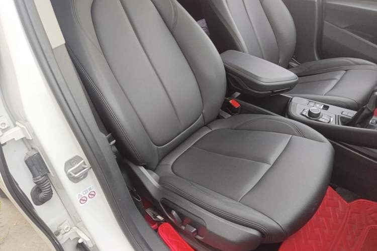 Used BMW X1 2019 sDrive18Li Fashion Model Right Front Seat