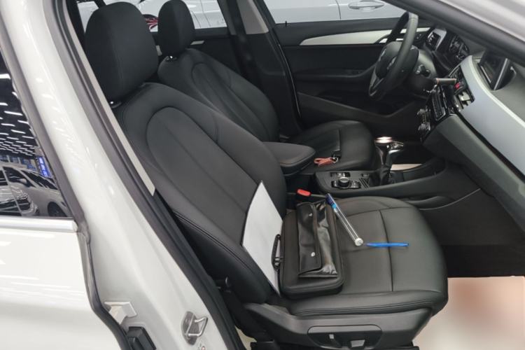 Used BMW X1 2019 sDrive20Li Leading Model Right Front Seat