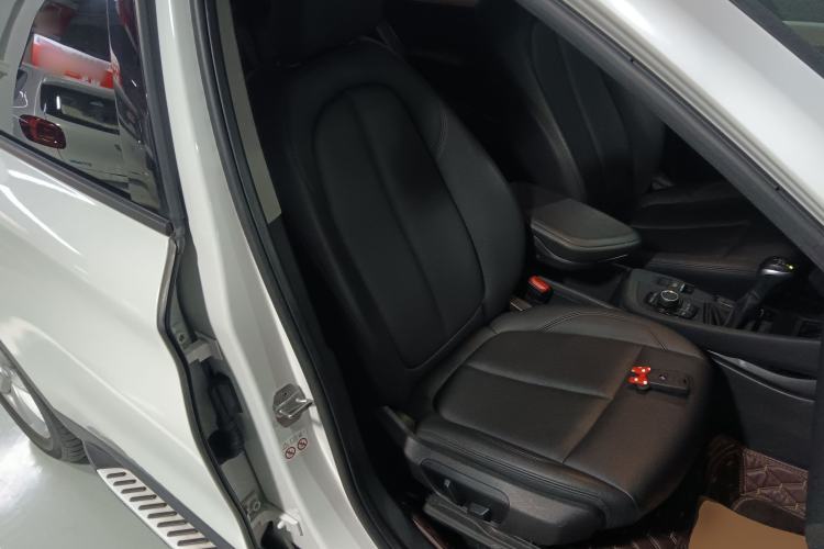 Used BMW X1 2019 sDrive18Li Fashion Model Right Front Seat